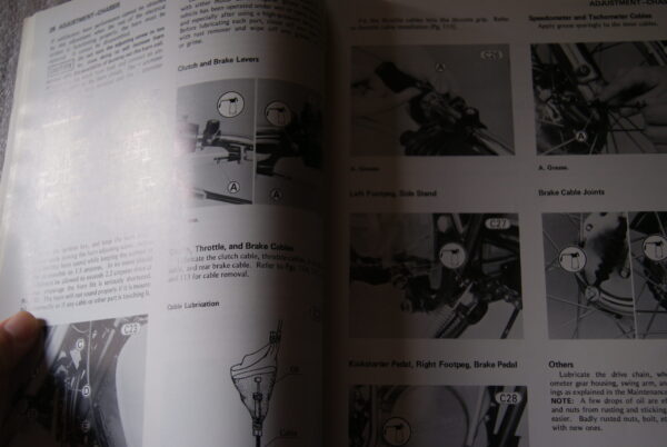Kawasaki KL250 Service Manual - Image 4